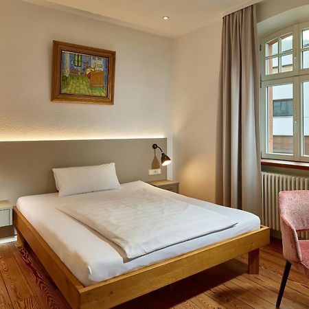 Hotel & Restaurant Burgschaenke Καϊζερσλάουτερν Εξωτερικό φωτογραφία